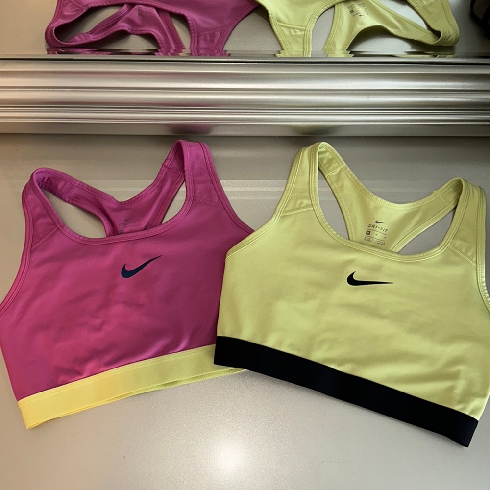M Nike Dri Fit Bras